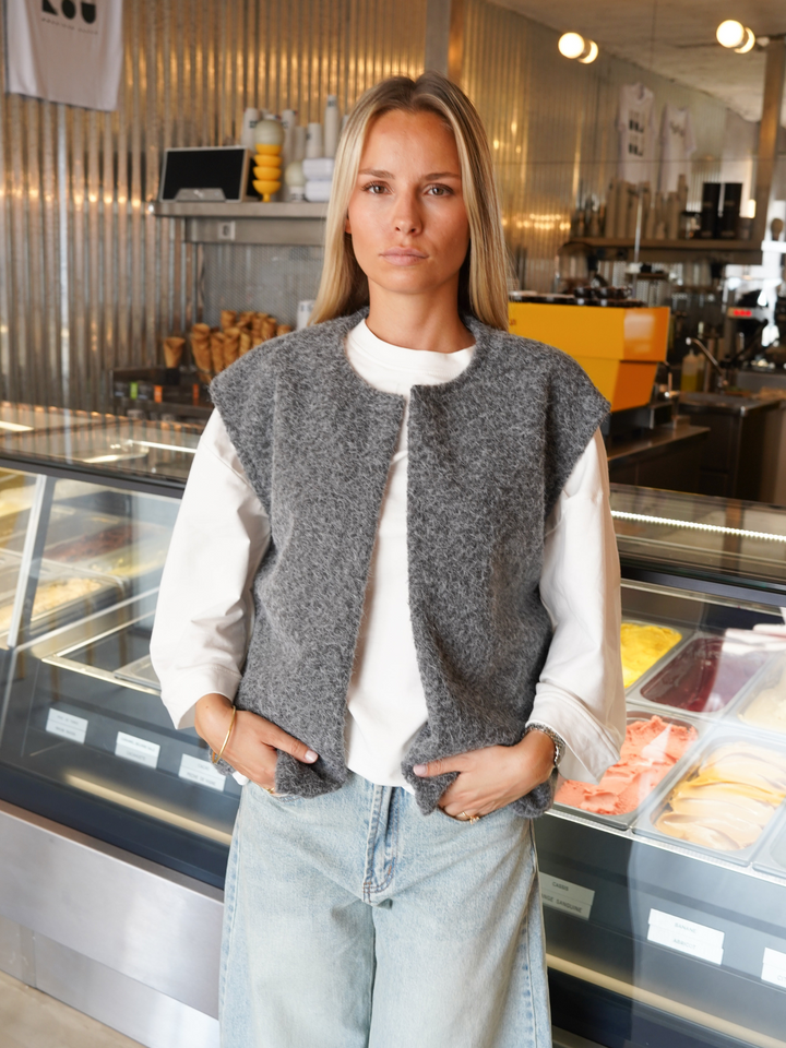 Florence | Bouclé Vest
