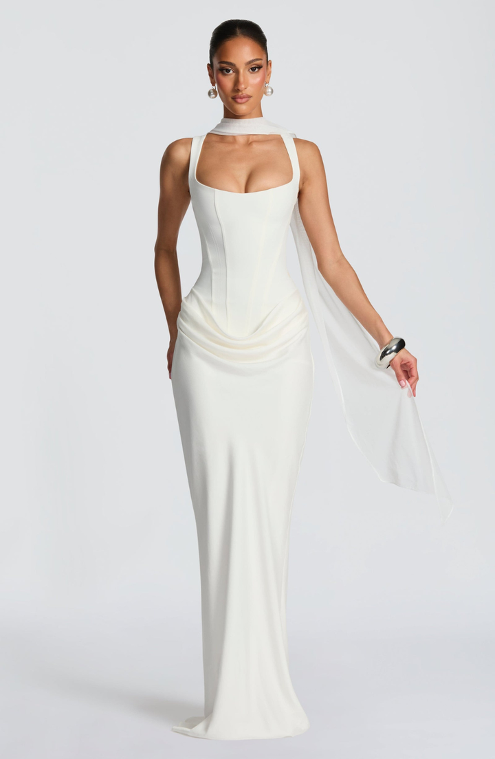 Millie | Hourglass Maxi