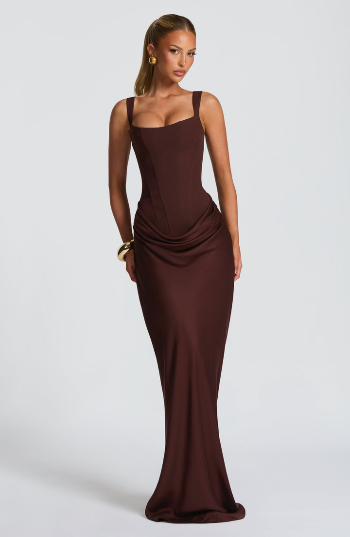 Millie | Hourglass Maxi