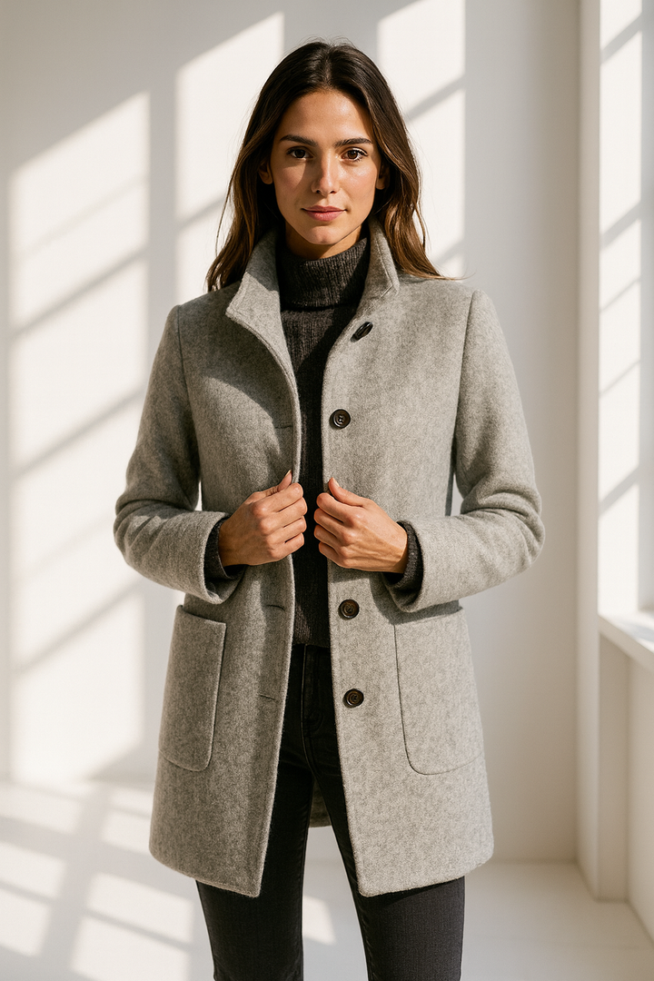 Victoria | Comfortable Women's Coat with High Collar